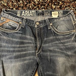 Men’s Ariat bootcut jeans. 34waist and 34 length.